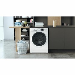 Hotpoint Hotpoint NF96WK Lavatrice 9 kg Centrifuga 1400 Giri a Libera Installazione Classe A colore Bianco