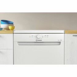 INDE Indesit D2F HK26 Lavastoviglie 14 Coperti Libera Installazione Classe E