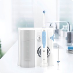 Oral-B Oral-B Idropulsore Health Center Avanzato con 2 Beccucci Oxyjet 2 Beccucci Con Getto D’acqua 1 Idropulsore