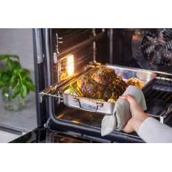 Hisense BSA65226AB Forno Elettrico da Incasso Ventilato a Vapore con Grill 77 litri 3500 W Classe A Nero